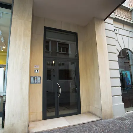 Guest House Sassuolo Apartamento *